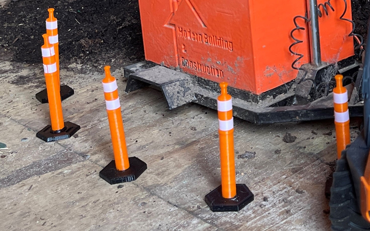 1/14 Tall Traffic Cones